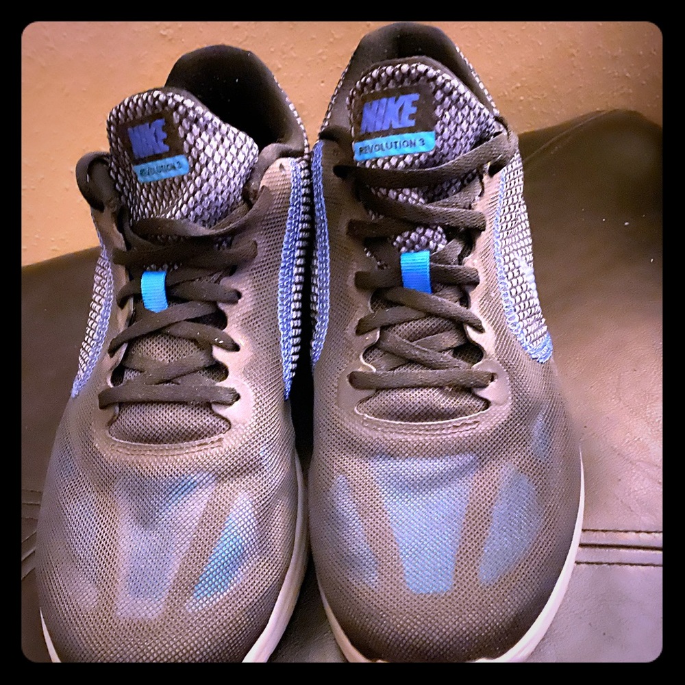 Men’s Revolution 3 Nike Shoe